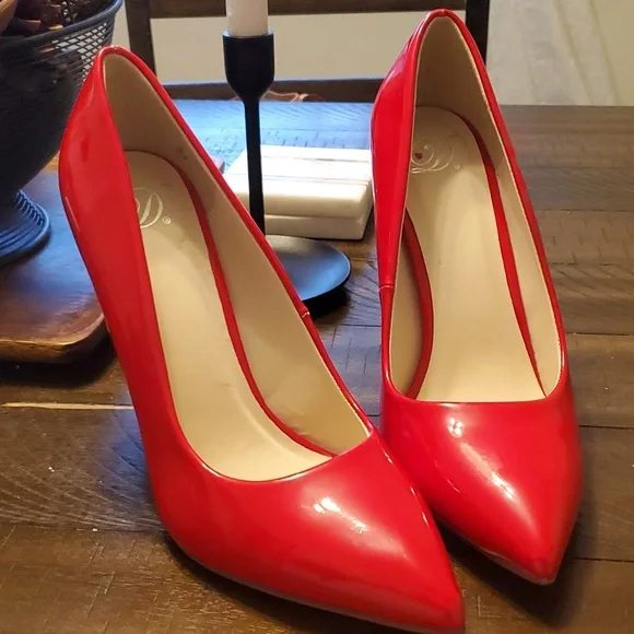 Red Faux Patent Leather Heels - Picture 8 of 9